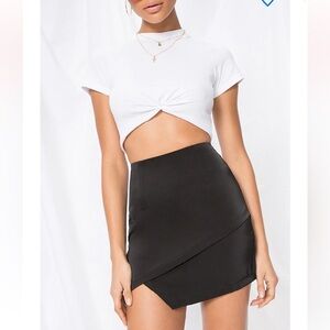 Superdown Saira Satin Mini Skirt in Black Sz S